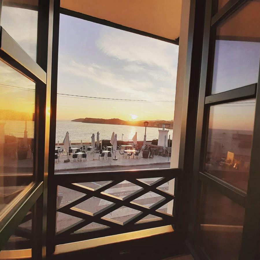Apartamentos El Muelle Comillas Εξωτερικό φωτογραφία